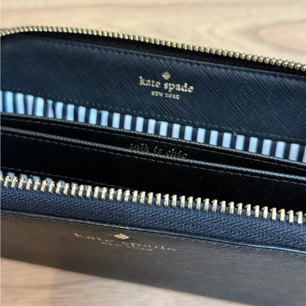 Kate Spade Black Talk is Chic Wristlet Black - Picture 3 of 6